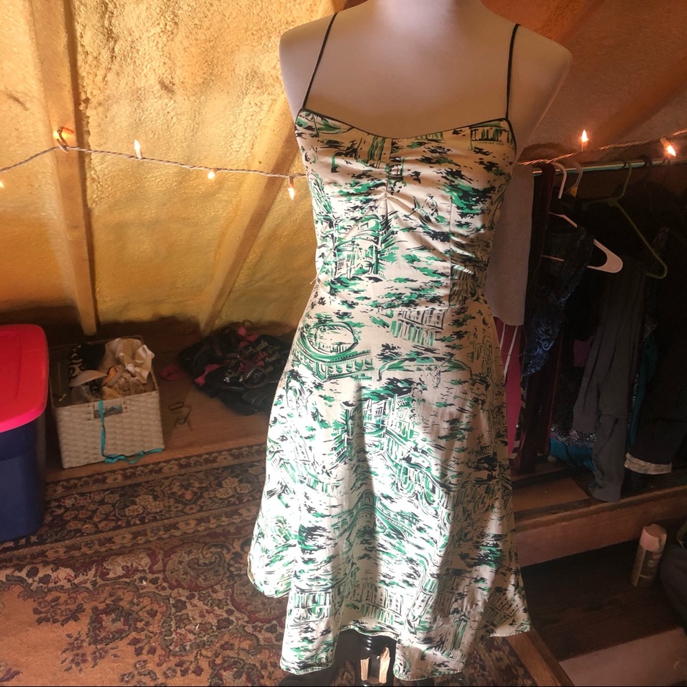 B Smart Pattern Dress - Picture 3 of 5